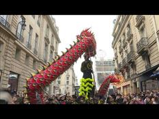 Chinese New Year: in Paris, the coronavirus does not spoil the party