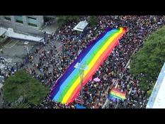 Brazil: thousands in Sao Paulo for gay pride parade