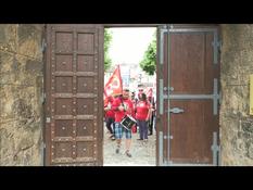 Threatened with dismissal, Ferropem workers attack the "Bastille of shareholders"