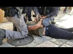 Jerusalem: Israeli police arrest Palestinians to prevent protest