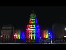 Buenos Aires lights up for 10 years of legal marriage between homosexuals