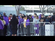 Los Angeles: Thousands pay tribute to Kobe Bryant