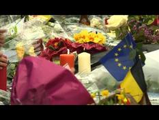 Brussels: flowers and candles in tribute to the victims