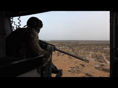 Canadian peacekeepers discover Mali from the air