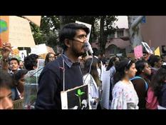 Indian schoolchildren participate in global protest against global warming