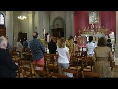 Resumption of religious ceremonies authorized; mass in Neuilly-sur-Seine