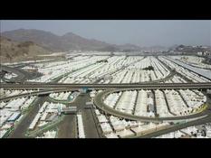 Aerial images of dwellings for pilgrims in Mecca