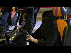 Arabia: Euphoria before women’s driving license