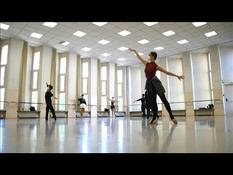 In Mulhouse, the dancers of the Ballet du Rhin resume the rehearsals